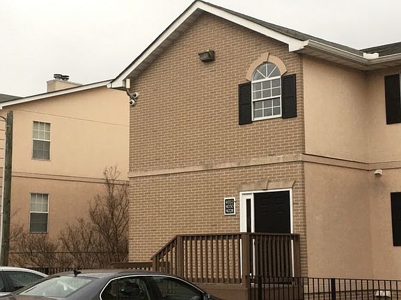 2nd image of 4032 Stillwater Dr