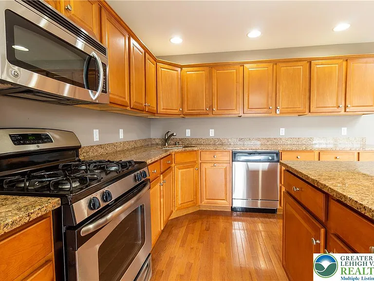 4136 Coleman St — Photo 14