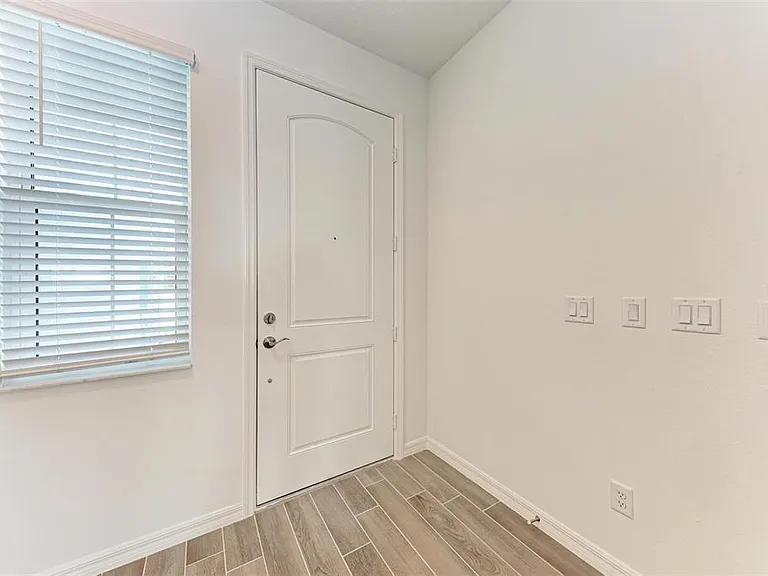 314 Via Anina Dr — Photo 5