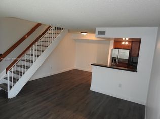 8660 NW 5th Ter #202, Miami, FL 33126