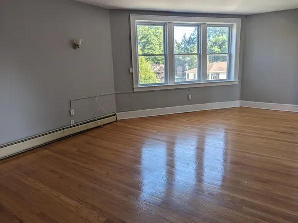 101-3 Linwood Ave #3B, Cresskill, NJ 07626