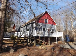 149 Hemlock Way, Canadensis, PA 18325