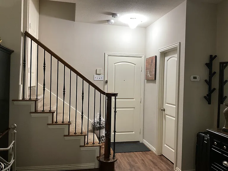 1421 Fox Run Dr — Photo 34