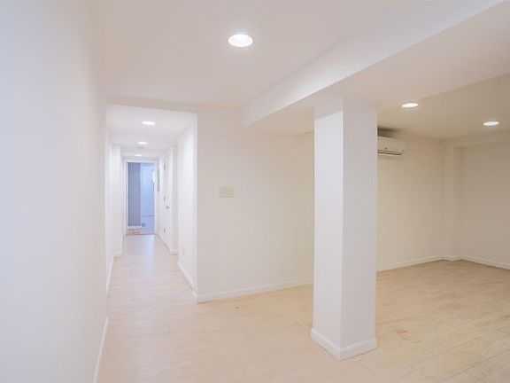 4th image of 13 Bentley Ave #C