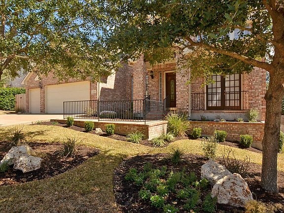 2nd image of 3705 Portofino Ct