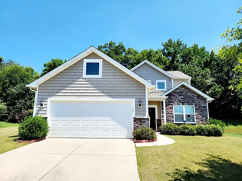 504 Twelve Oaks Ln Photo 1