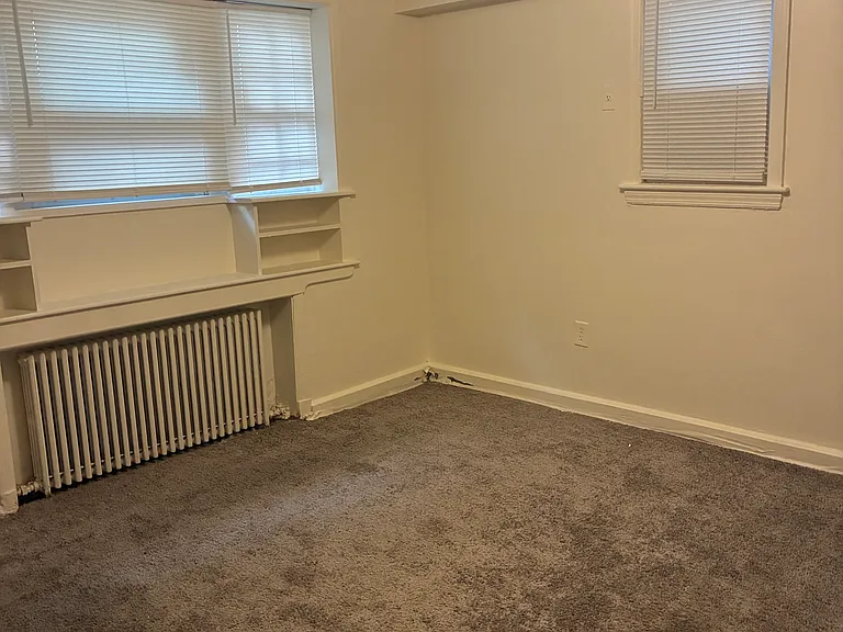 8514 Glenview Ave #5 — Photo 6