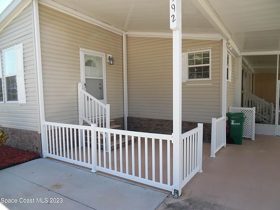 5th image of 392 Egret Cir
