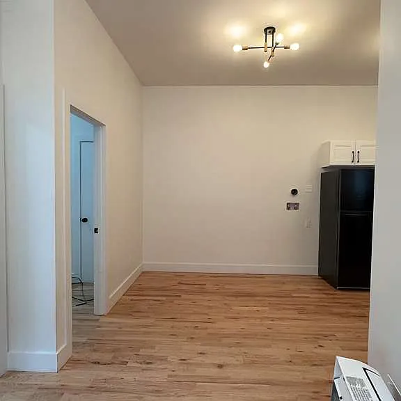 320 Milford St #3B — Photo 1