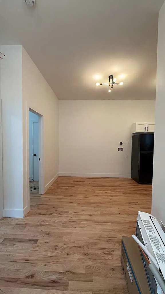 Building Photo - 1238 College Ave #2C