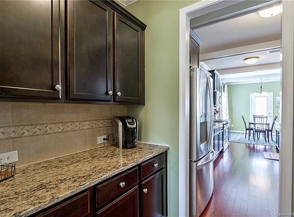 5th image of 2137 Argentum Ave