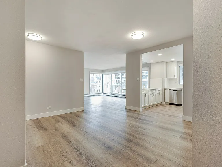 Vallejo Street Apartments