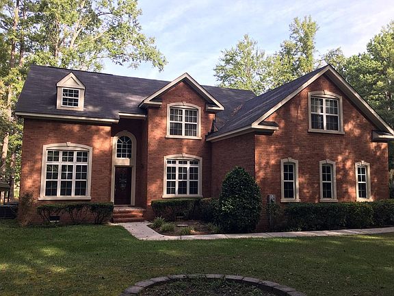 2nd image of 4603 Silver Lake Dr
