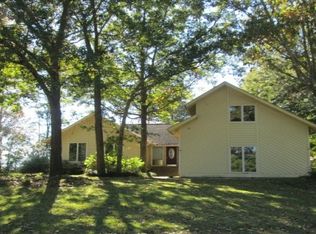 135 Mellard Dr, Goose Creek, SC 29445