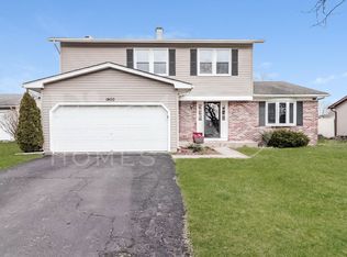 1400 Brittany Ct, Aurora, IL 60504