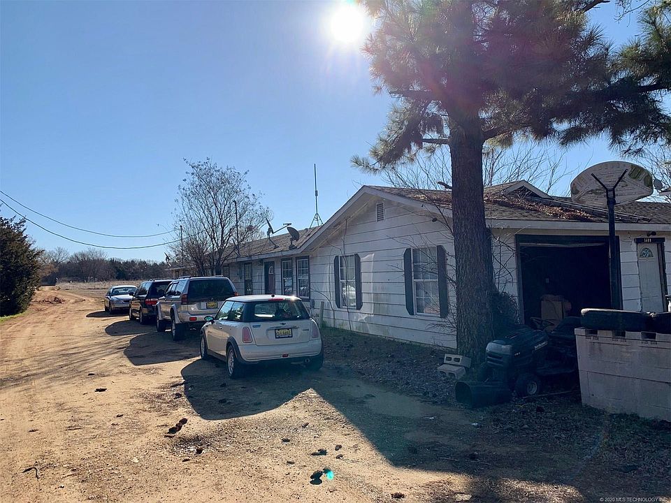 2nd image of 5680 Shay Rd