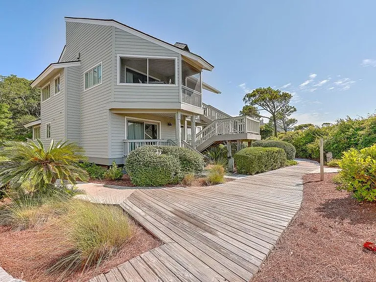 1115 Duneside Rd — Photo 30