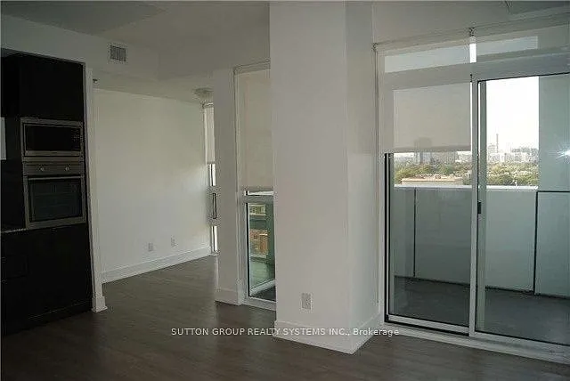 318 Richmond St W #1103 — Photo 3