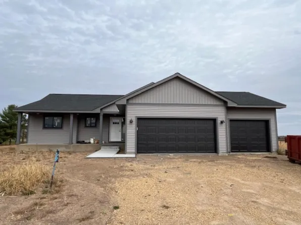 441 Woodale Ave, Saint Croix Falls, WI 54024