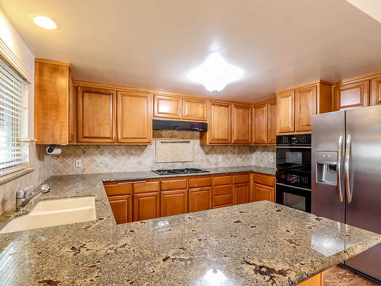 822 S Alma St #1 — Photo 11