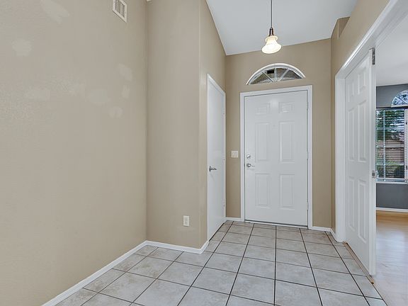 3rd image of 8562 W Fullam St