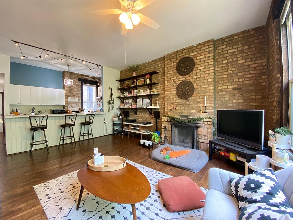1st image of 2209-11 N Bissell St #3