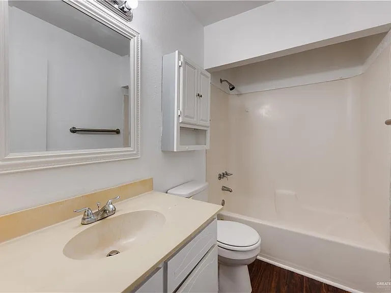 715 Continental Dr #3 — Photo 22