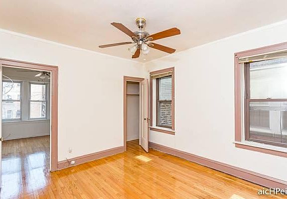 5th image of 7711 S Yates Blvd