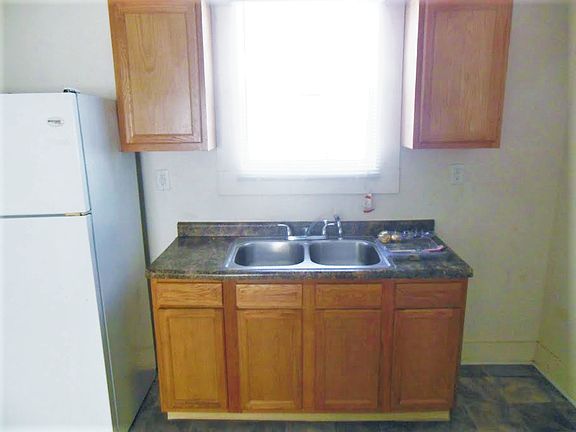 4th image of 3519 N Grant Ave