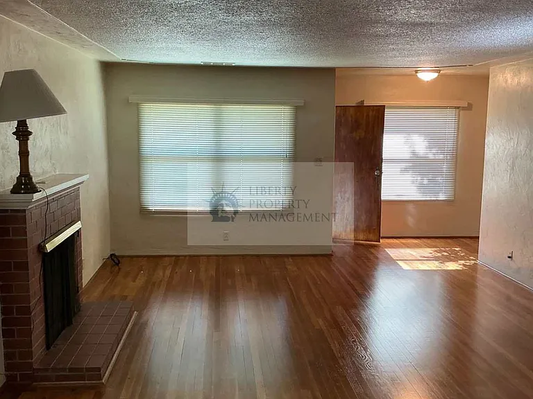 2103 N 6th St — Photo 4