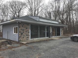 3000 Middle Country Rd, Lake Grove, NY 11755