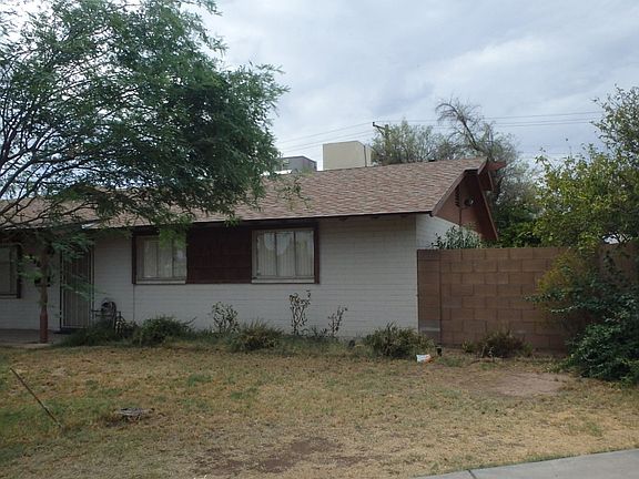 2nd image of 2908 N 51st Ln