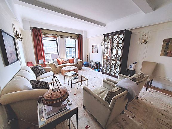4th image of 255 W 88th St APT 10B