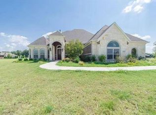 111 Lilyfield Dr, Lucas, TX 75002