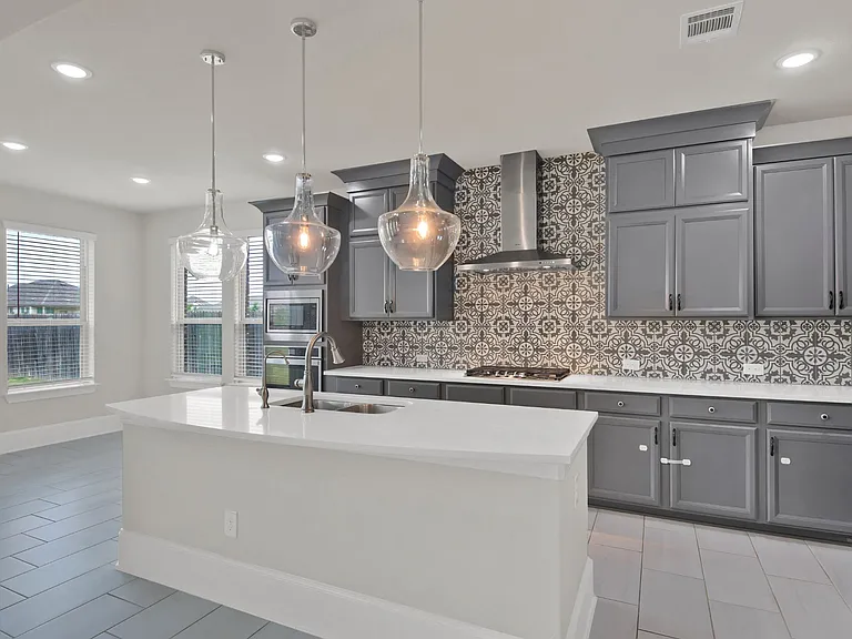 205 Calera St — Photo 13