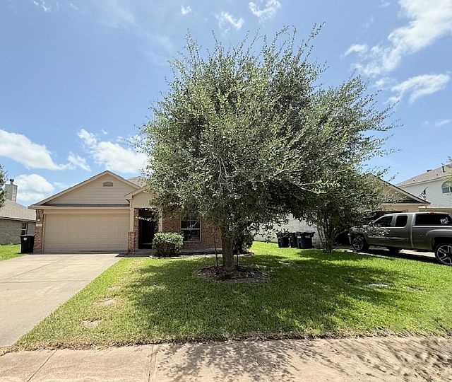 1st image of 914 Whitewing Ln
