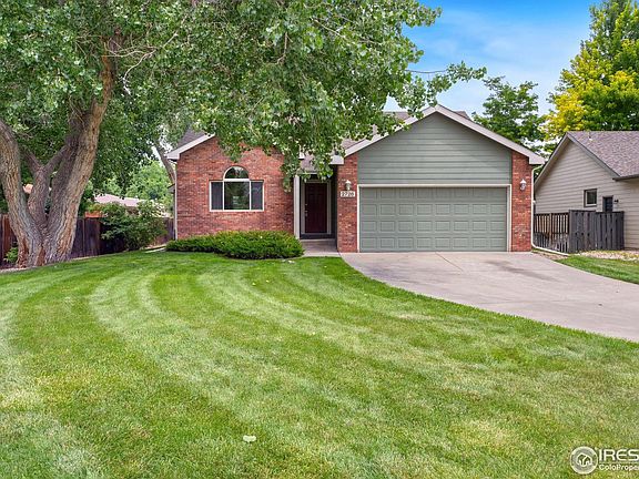 2nd image of 2726 Holly Pl