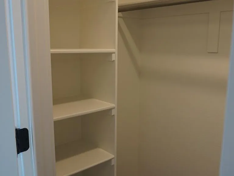 walk in closet