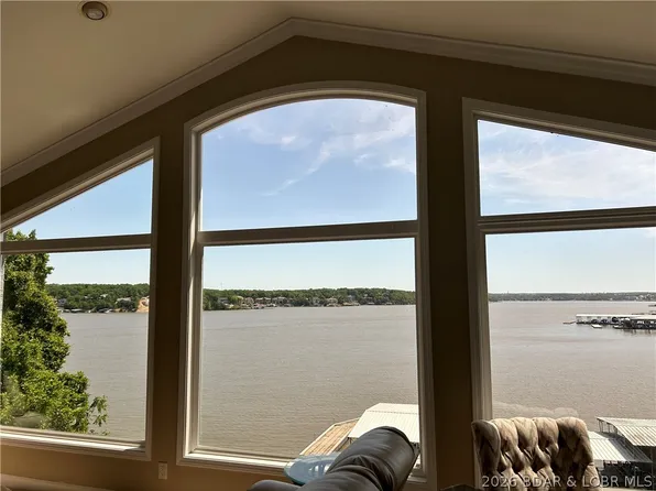 1640 Nichols Rd, Osage Beach, MO 65065