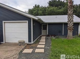 2200 Bahama Rd APT B, Austin, TX 78733