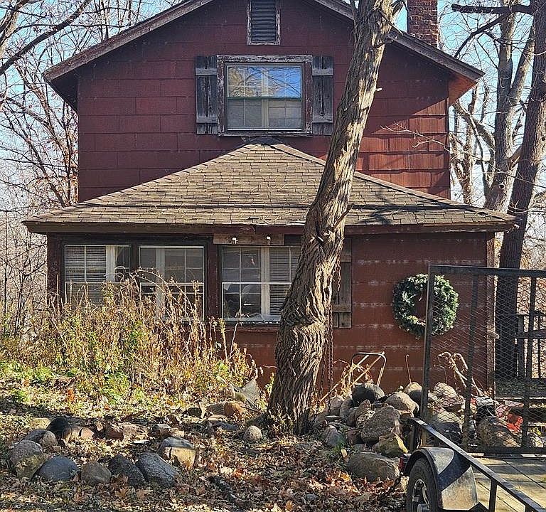 1st image of 3149 Inverness Ln