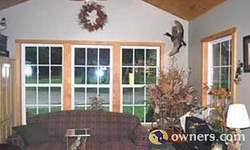 back entry room w/ pellet stove