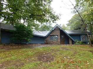 15 Wimbledon Way, Bella Vista, AR 72715
