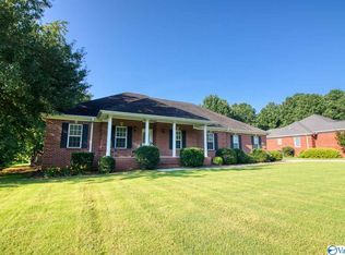 216 Kelsey Lynn Ln, Huntsville, AL 35806