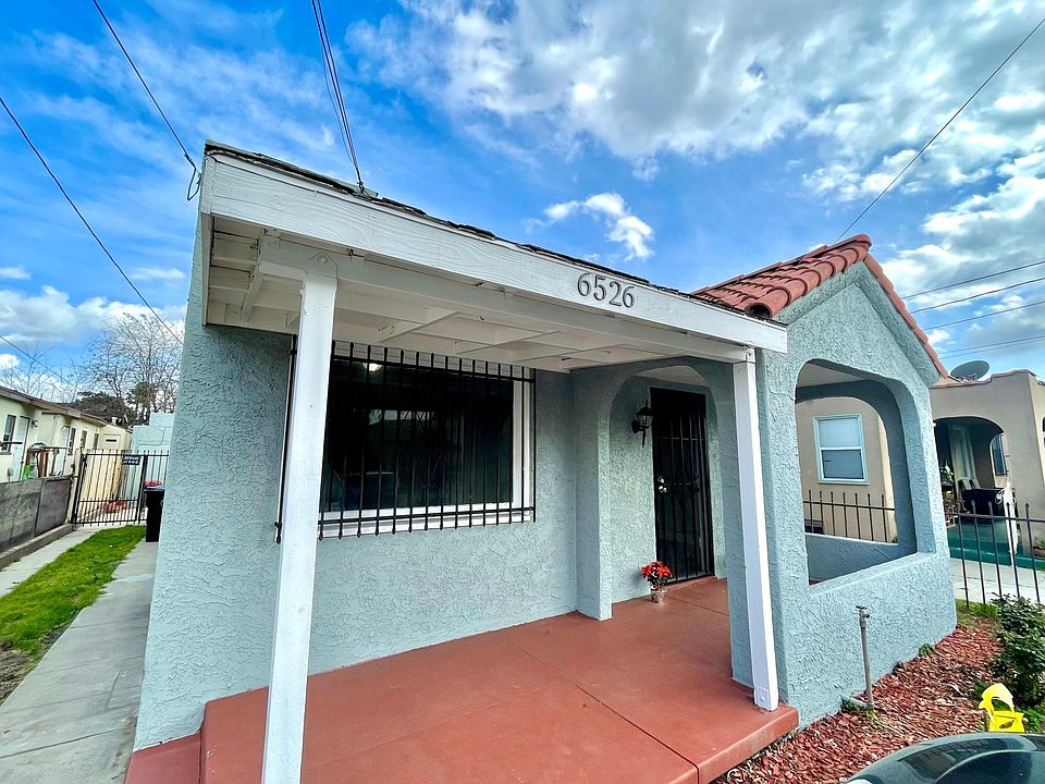 1st image of 6526 Woodward Ave