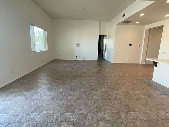 3rd image of 27680 Coral St
