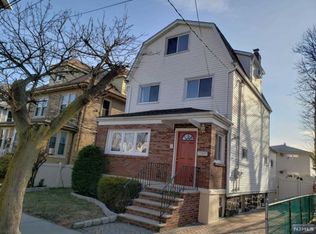 238 Desoto Pl #1, Cliffside Park, NJ 07010