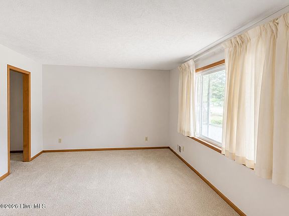 4th image of 1427 Brookgreen Drive