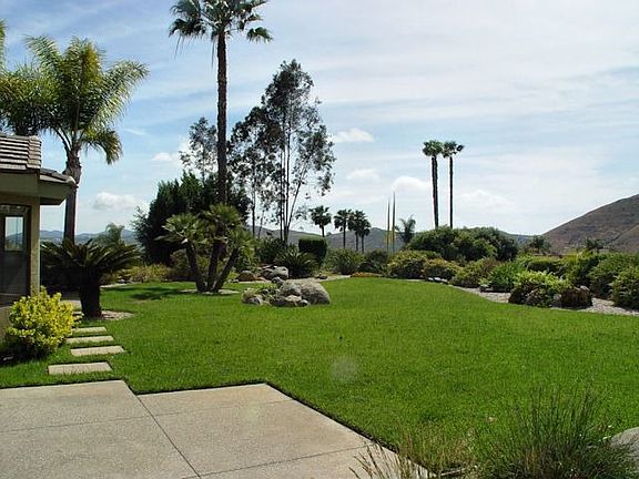 5th image of 3515 Lomas Serenas Dr