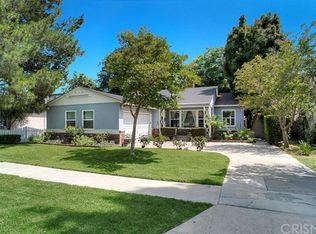 16546 Gilmore St, Van Nuys, CA 91406